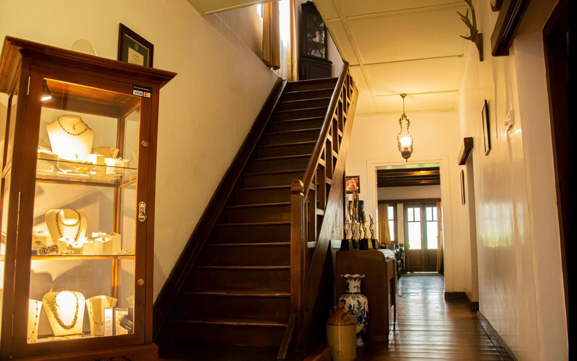 The Golf Green City Bungalow Nuwara Eliya Bagian luar foto